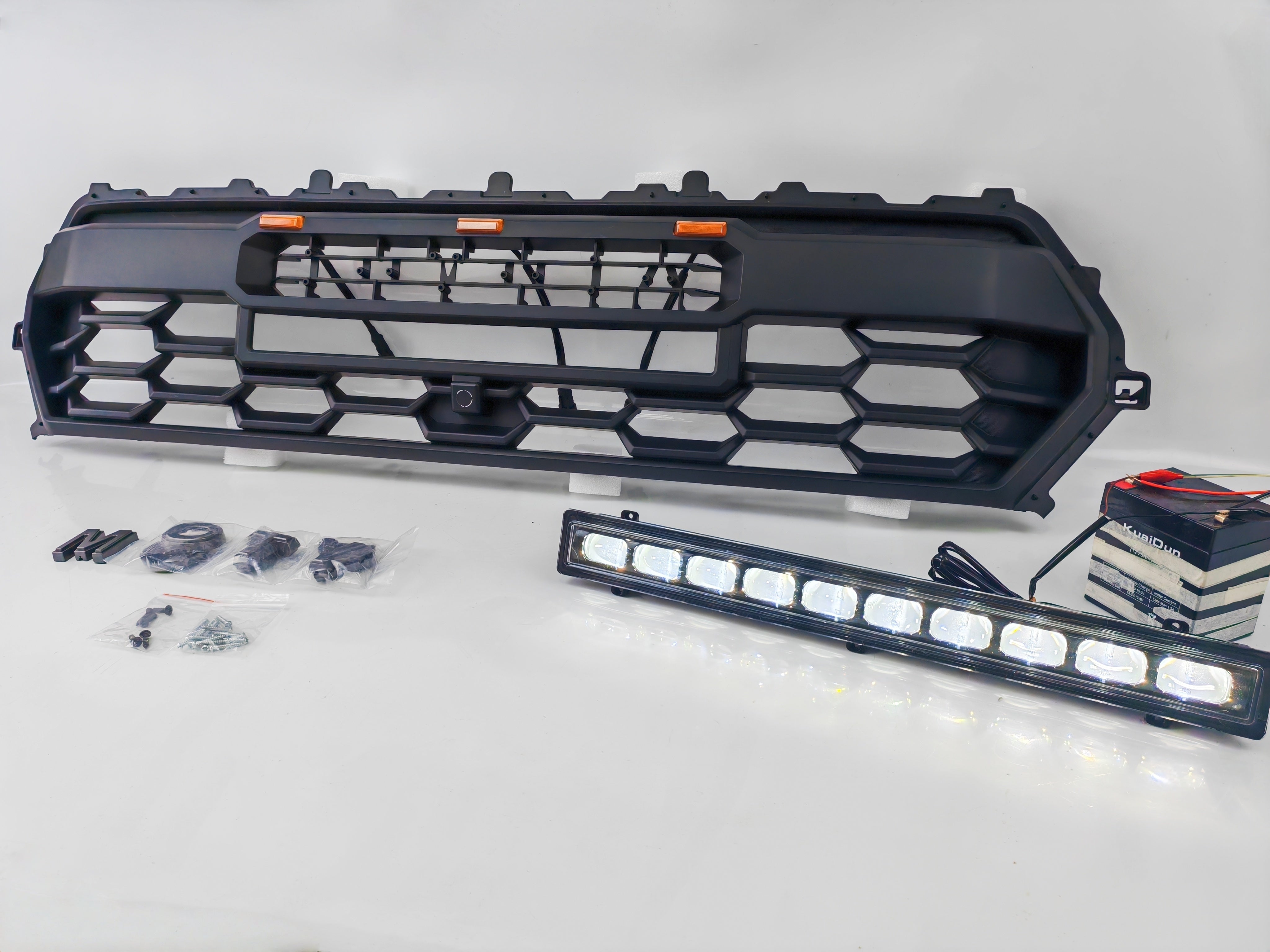 2024-2025 TACOMA TRD PRO Style Grille, Matte Black with Amber LED kits / Light Bar, available For TRD Sport/Pro/Off-Road/Pre Runner/SR/SR5/Trailhunter( Compatible with front-facing cameras)